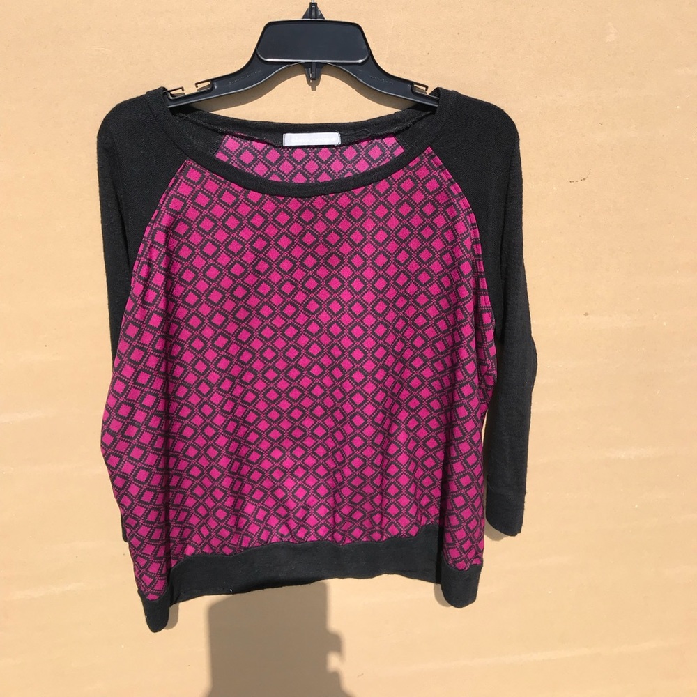 Olivia Moon size Large baseball style top